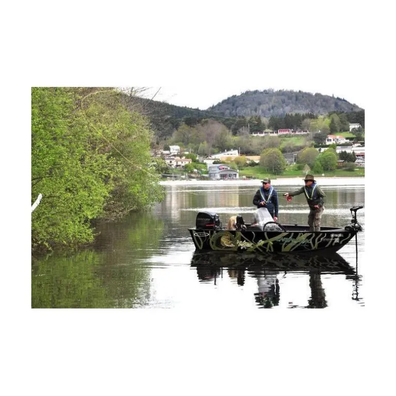Guide Mouche Carnassiers Auvergne Mickael Miclet